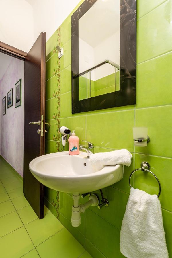 Apartmani Paulina リエカ エクステリア 写真