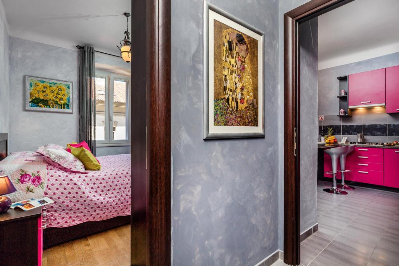 Apartmani Paulina リエカ エクステリア 写真